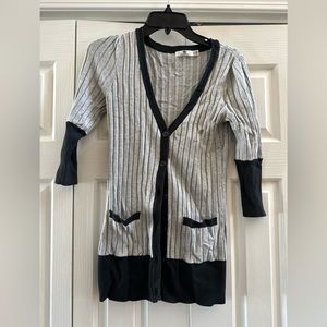 Small UNIQUISM black & grey cardigan